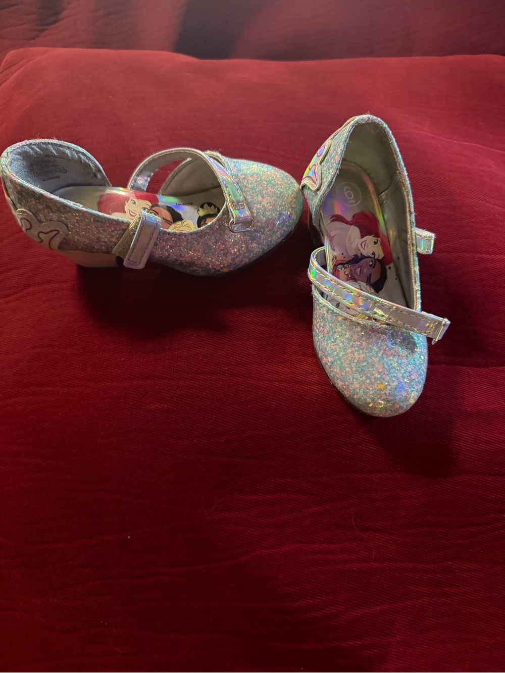 Disney little girl Sparkle Mary Jane Dress Shoes - Light Iridescent Glitter